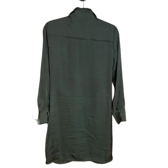 BB Dakota Tie Waist Long Sleeve Satin Shirt Dress mini green collar M BB Dakota Tie Waist Long Sleeve Satin Shirt Dress mini green collar M